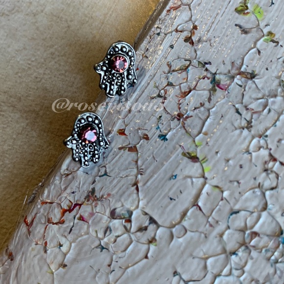 🕉🆕Dainty Hamsa Amethyst + Silver Stud Earrings - Picture 3 of 7